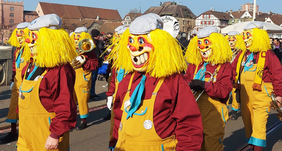 Die Fasnacht-Highlights und Schnitzelbänke im Mittelland