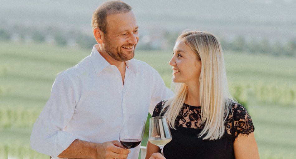 Markus & Marlene Kirnbauer kultivieren im Betrieb viele Rebsorten, der Großteil wird zum Cuvée DAS PHANTOM