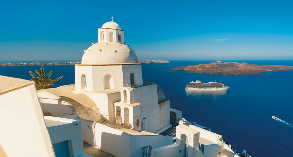 Oceania Cruises Vista in Santorini