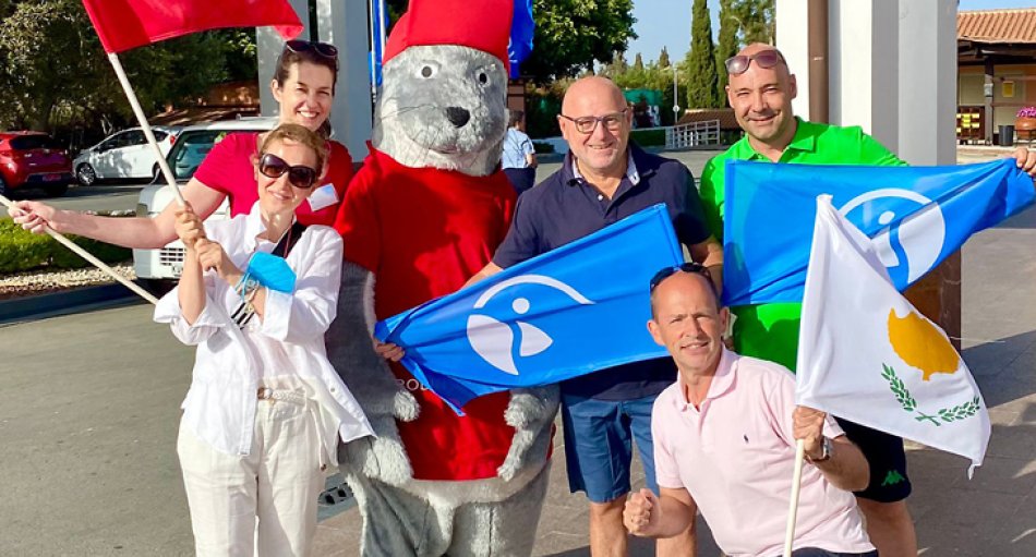 V.l.: Silvi Redo / Verkaufsleiterin ROBINSON Österreich, Ines Wasner, Josef Peterleithner / Prokurist TUI Austria, Gottfried Math & Markus Jurasek / Verkaufsleiter Eigenvertrieb TUI