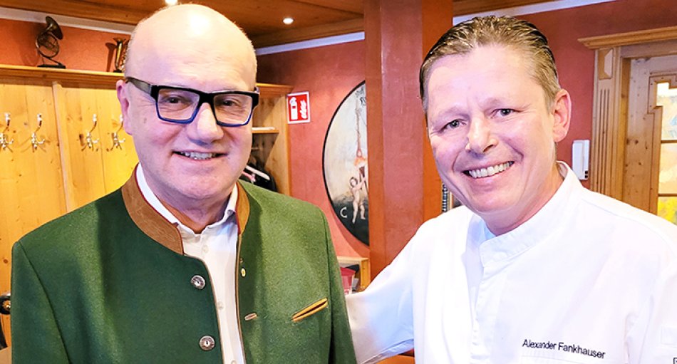 Obmann der Bundesparte Tourismus in der WKO Robert Seeber und Haubenkoch Alex Fankhauser