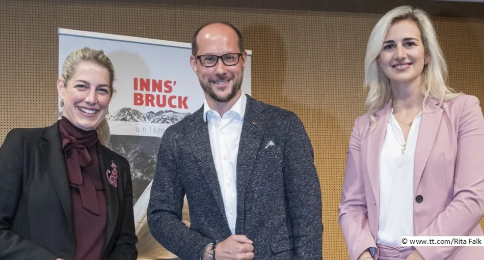 Der Obmann des TVB Innsbruck und seine Feriendörfer, Mario Gerber, und seine beiden Stellvertreterinnen Katharina Schnitzer-Zach (l., 3 Sterne Hotel Zach, Innsbruck) und Lisa Peer (r., Marketingagentur „Evita“, Bezirksvorsitzende Innsbruck-Land der „Jungen Wirtschaft“) 