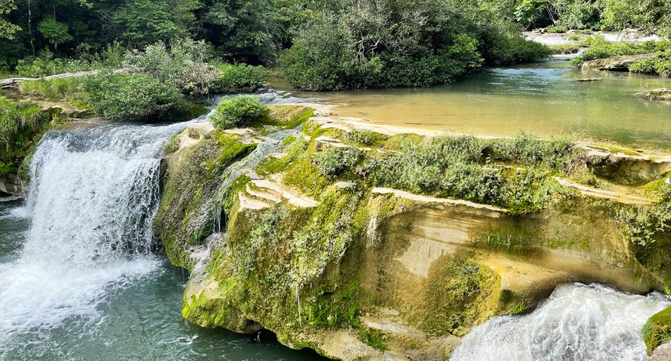 Der Rio Blanco Nationalpark mit seinen beeindruckenden Wasserfällen ist ein wahres Naturparadies